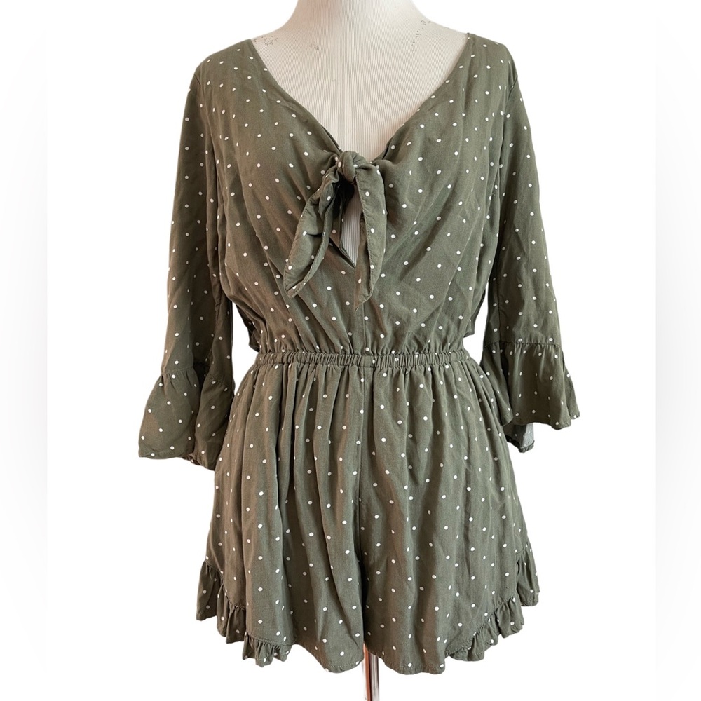 Abercrombie and Fitch Polka Dot Romper | Size XS